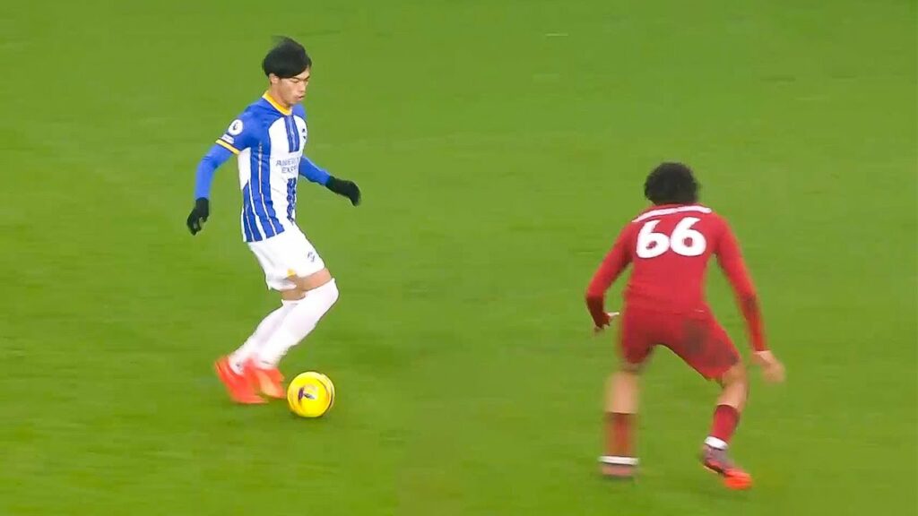 I found all of Kaoru Mitoma's 1v1 situations.