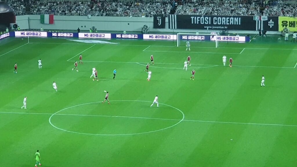 2019 팀 K리그 VS 유벤투스 송범근 선방2 (Team K-League vs Juventus FC Song Beom Gyun Wonderful Save 2)