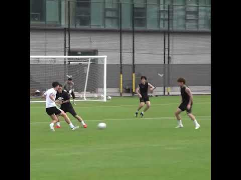 Heung-Min Son & Ui-Jo Hwang khiến bóng đá trở nên thực sự dễ dàng | 축구 진짜 쉽게하는 손흥민&황의조