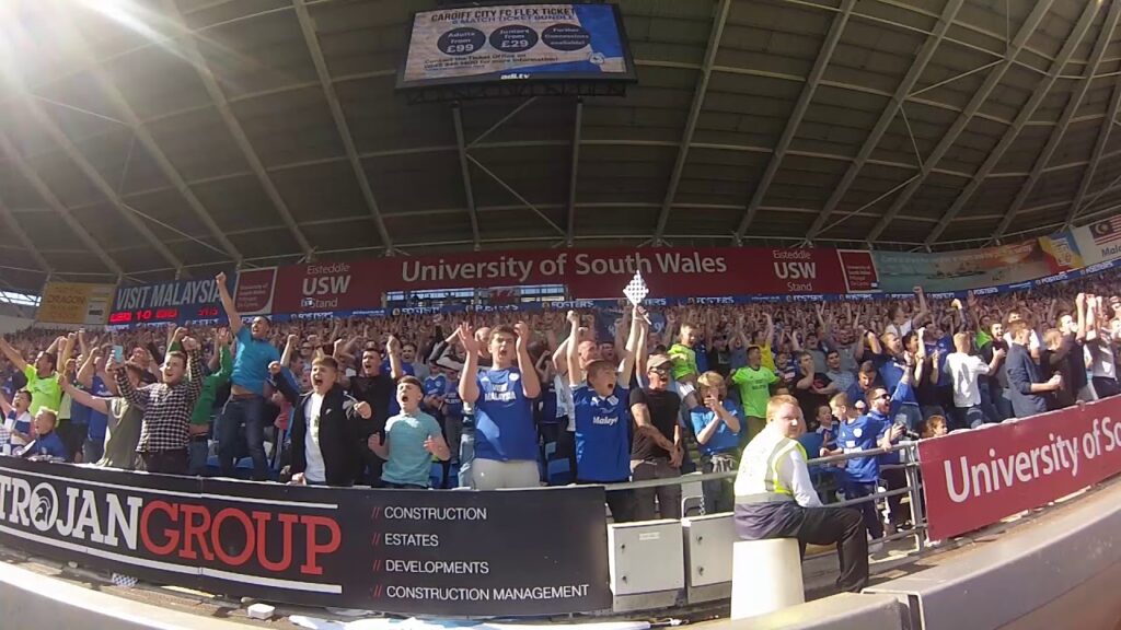 FAN CAM: JUNIOR HOILETT GOAL  v ASTON VILLA