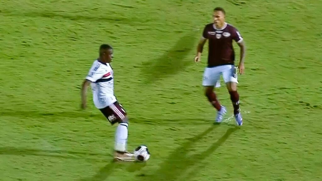 Estreia do Jhegson Mendéz no São Paulo