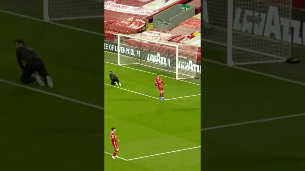 Richarlison and James Rodriguez combine at Anfield!