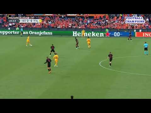Vincent janssen wartet auf genommenen Ball, Niederlande-Wales, UEFA Nations League 2022