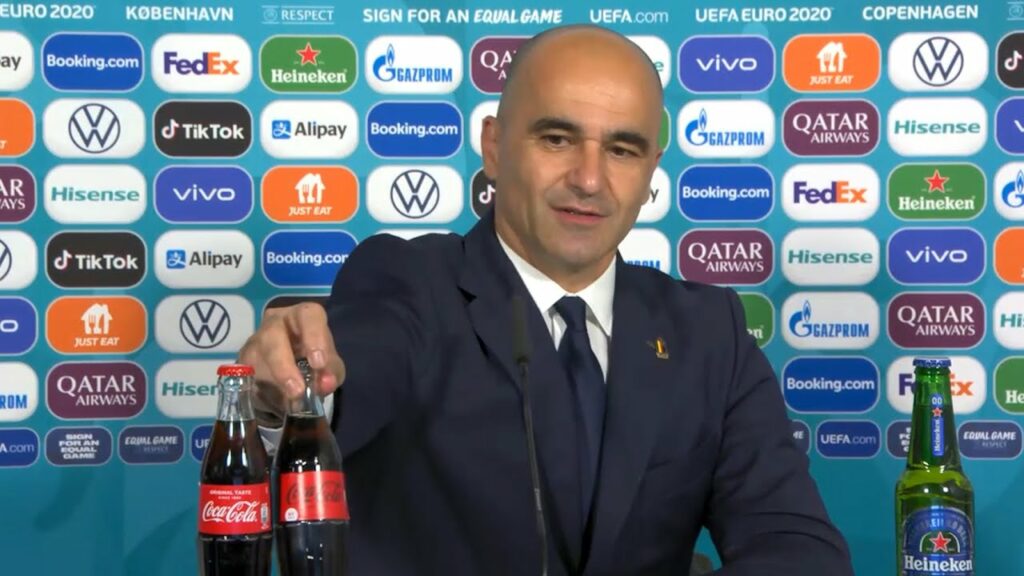 Roberto Martínez LOVES Coca-Cola (Says “The Red Devils Love Coca-Cola!”) Roberto Martínez LOVES Coca-Cola (Says "The Red Devils Love Coca-Cola!")