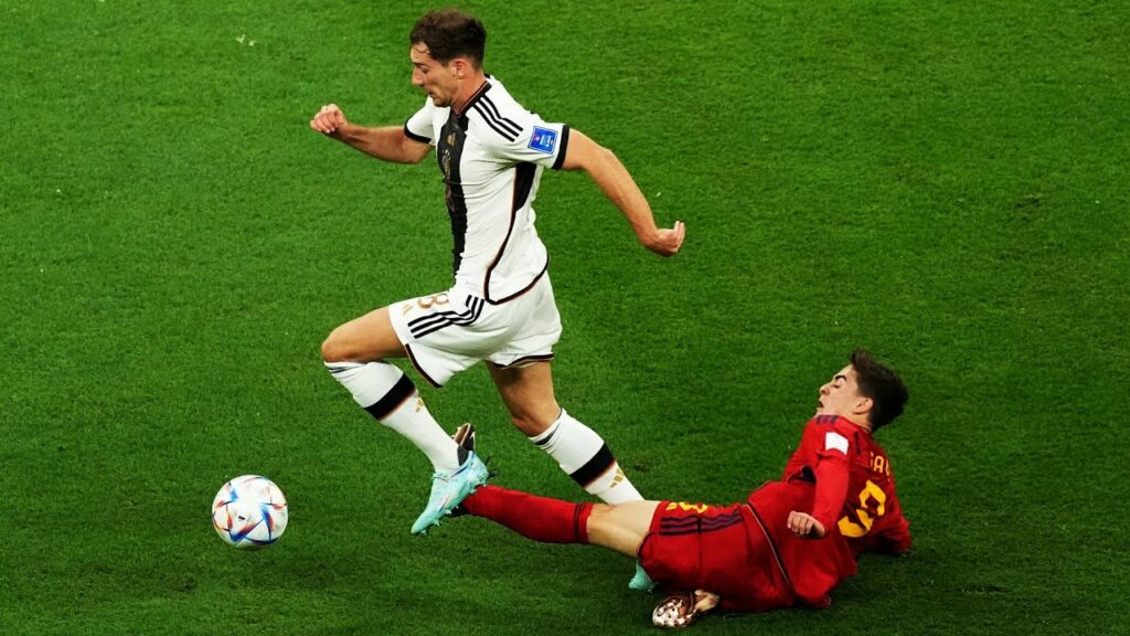 Leon Goretzka 2023 – Dribbling Skills & Goals. Leon Goretzka 2023 - Dribbling Skills & Goals.