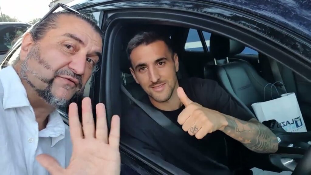 S.S.Lazio: Matías Vecino saluta i tifosi col Salutatore