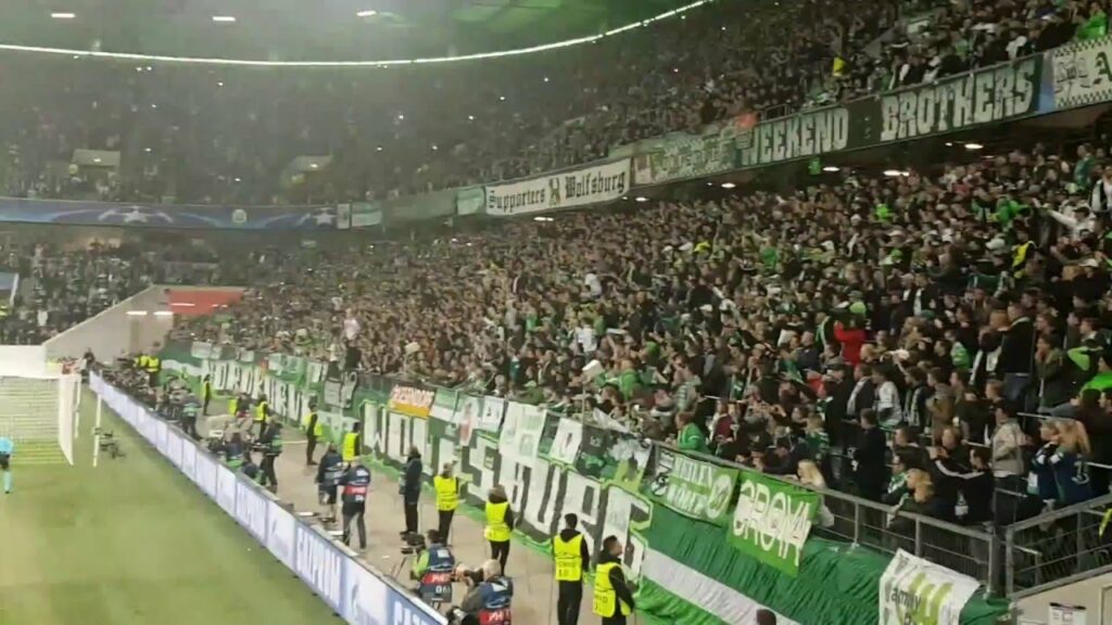 VFL Wolfsburg - Real Madrid | Tor Rodriguez | Nordkurve