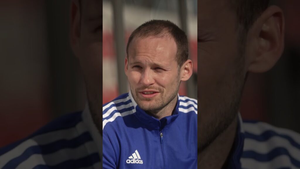 Daley Blind: "Zlatan kan je met de grond gelijk maken" #shorts