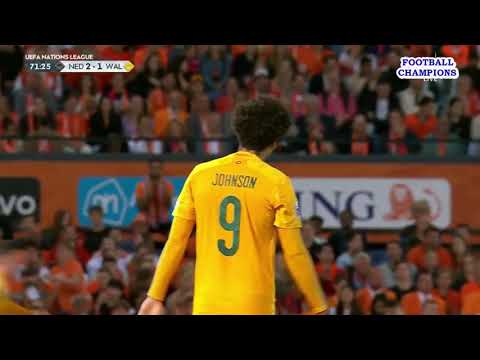 Ethan Ampadu rutschte nach unten, um den Ball zu stehlen, Niederlande-Wales, UEFA Nations League22
