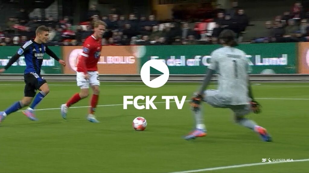 Se Kamil Grabaras redninger i Silkeborg