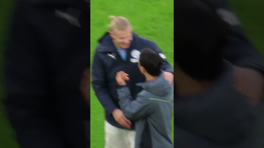 황희찬에게 계속 장난치는 맨시티 홀란드ㅋㅋㅋ