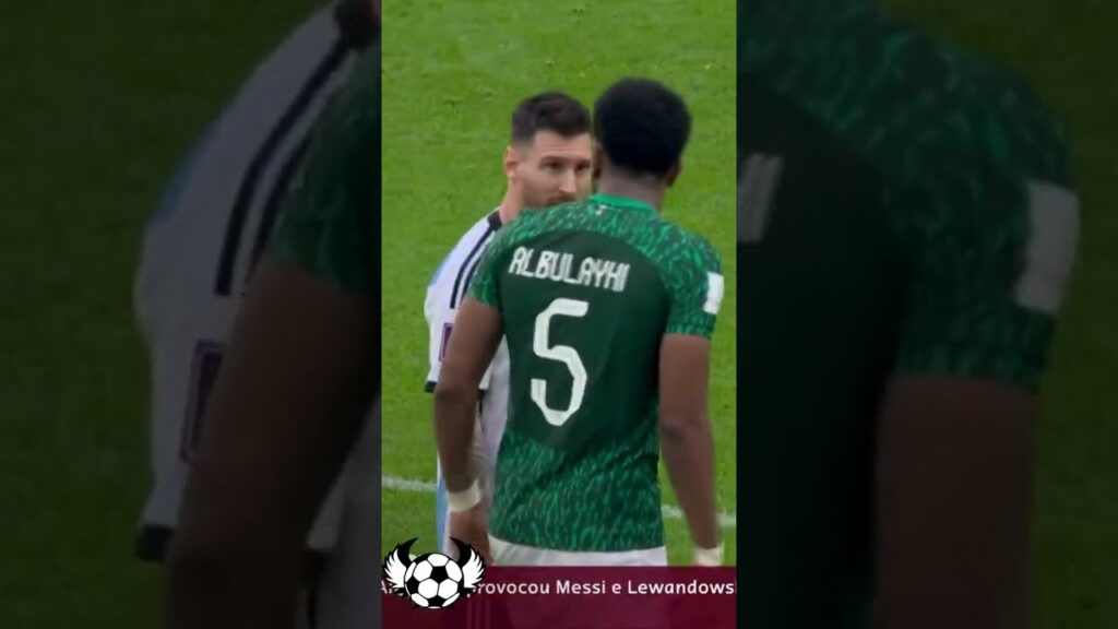 ELE É ENJOADO | JOGADOR SAUDITA PROVOCANDO MESSI E LEWANDOWSKI #shorts #copadomundo