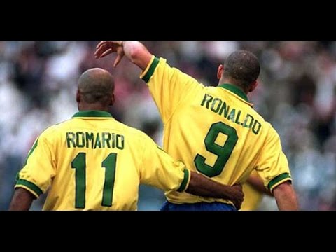 Ronaldo y Romario humillando a Mexico
