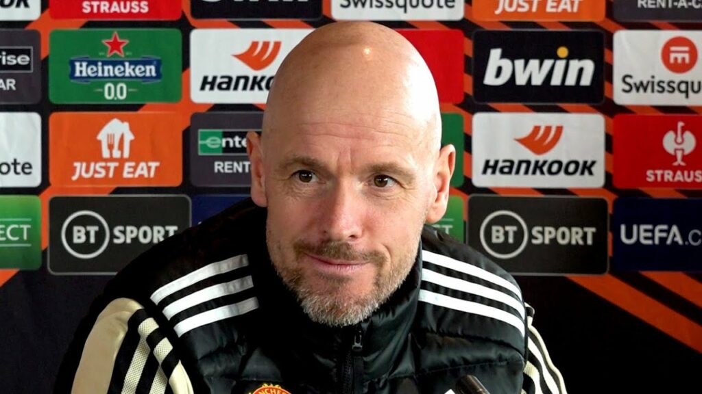 'It's NOT about credit, it's about TROPHIES!' | Erik ten Hag, Raphael Varane | Man Utd v Barcelona