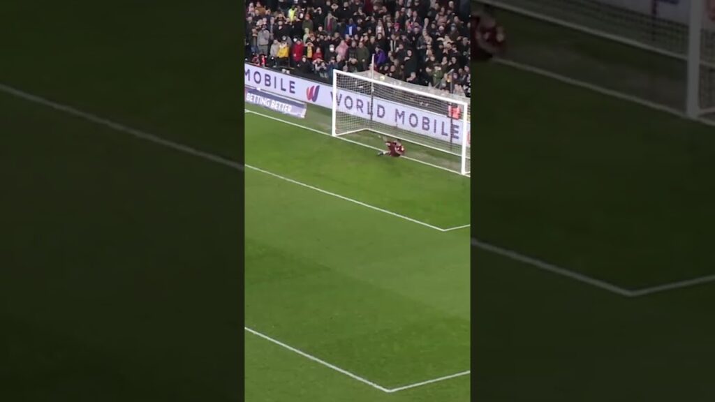 Aleksandar Mitrović Breaks The Championship Goalscoring Record! 🔥 #onthisday #shorts