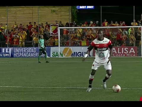 Aubrey toma el puesto de "Pipo" González