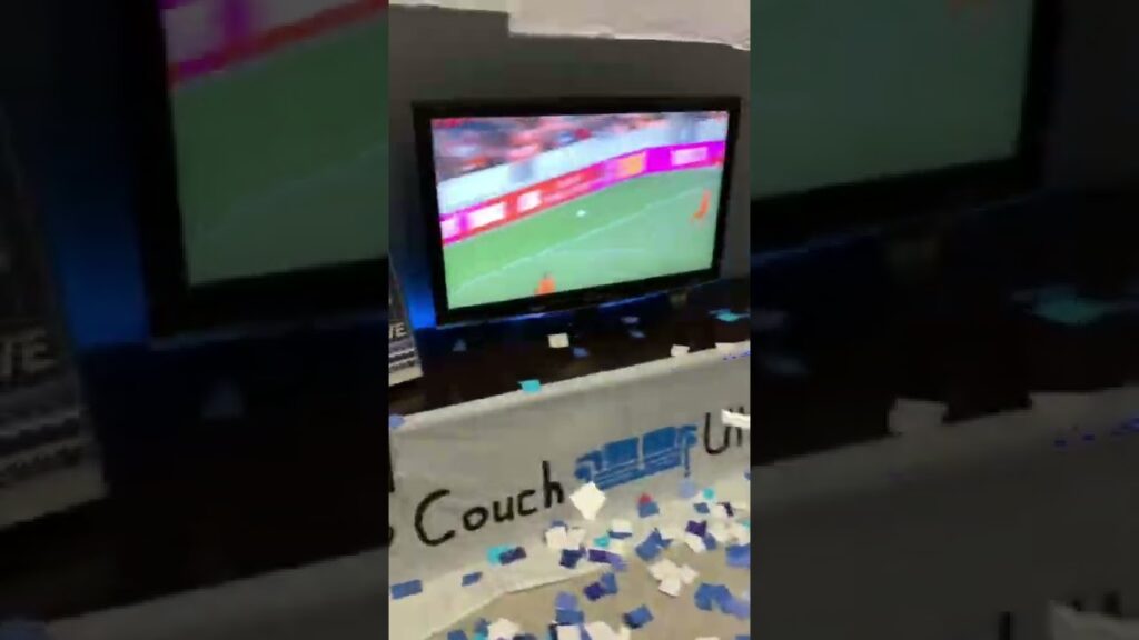 Lucas Cavallini scores his first goal of the year for #VWFC