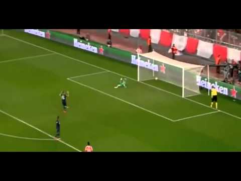 Goal Joel Campbell Olympiacos 2 vs 0 Manchester United