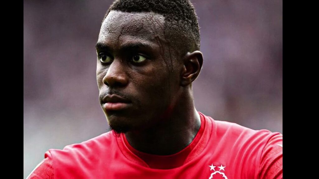 Koulibaly MANÉ Mendy Seny Dieng brillent, Nampalys Gana Ballo Bouna Pape Guèye au frigo. Ça craint