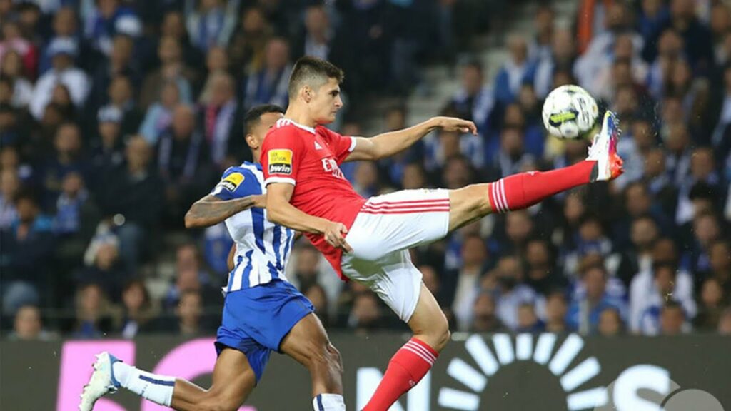 PORQUÊ ANTÓNIO SILVA E  NÃO OUTRO? FERNANDO SANTOS EXPLICOU TUDO NESTE VÍDEO