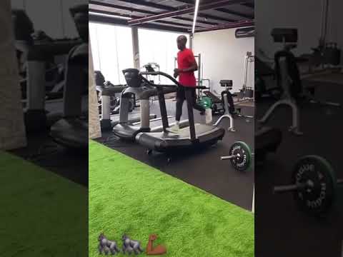 سعود عبدالحميد عبر سناب شات