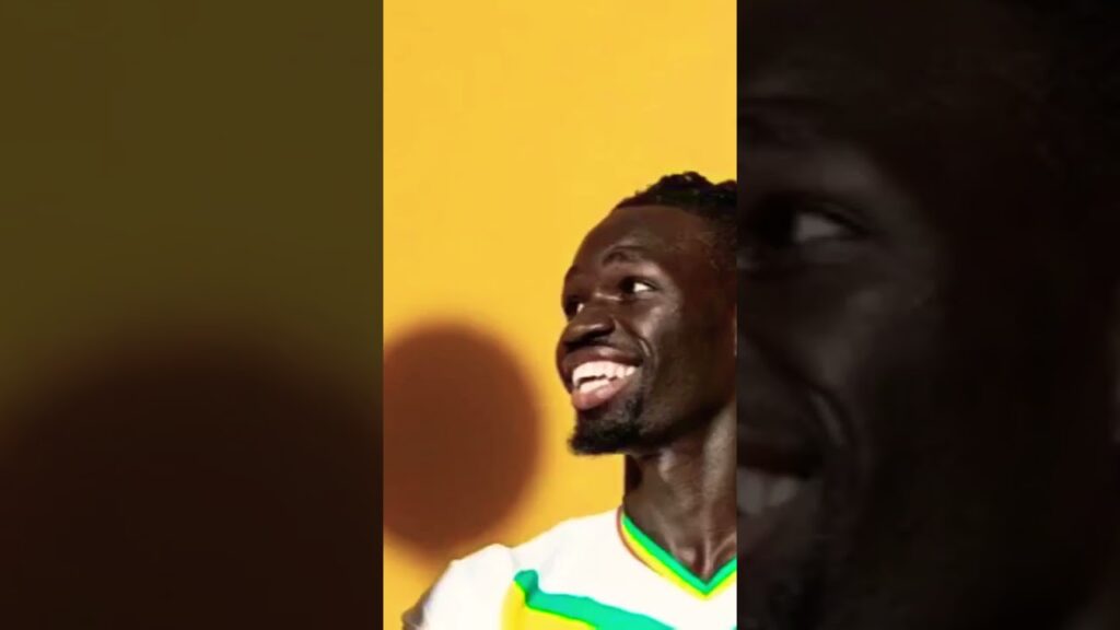 Pathé Ciss a pu signer au olympique lyonnais #binational #binationaux