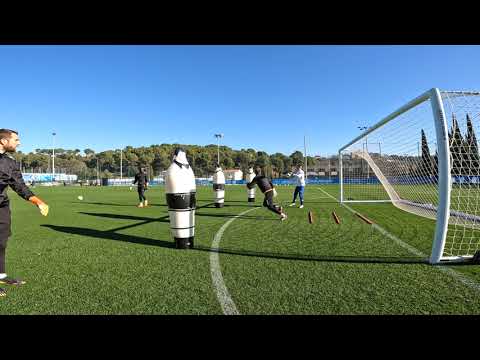 Segunda Parte entrenamiento juego aéreo (Pau López - Rubén Blanco - Simon Ngapandouetnbu)