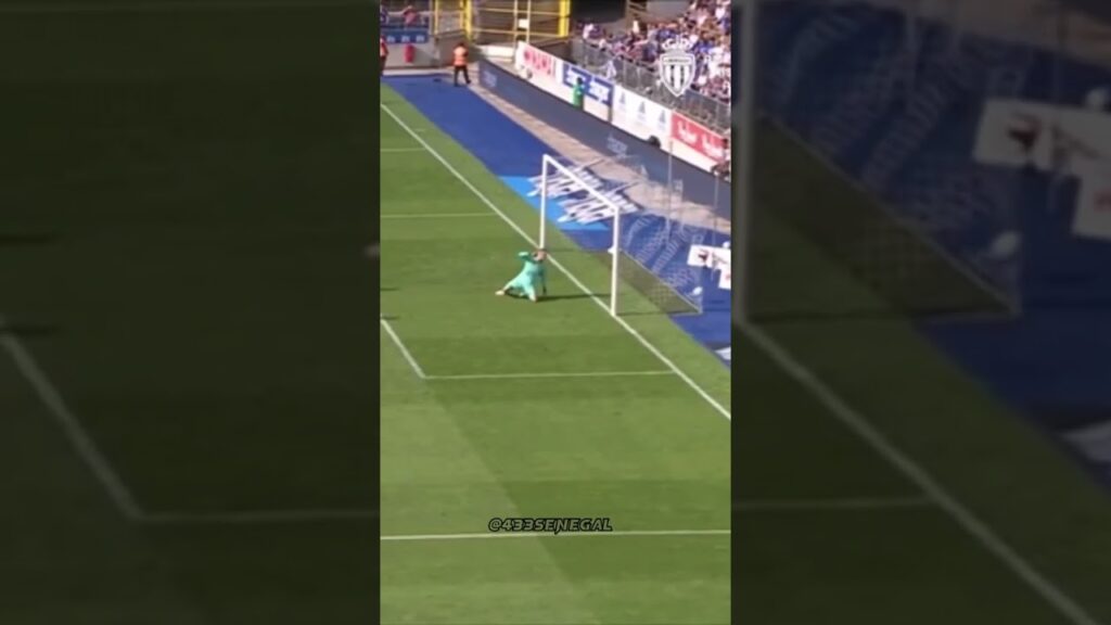 La reprise de volée de Krépin Diatta avec Monaco 🤩🇸🇳