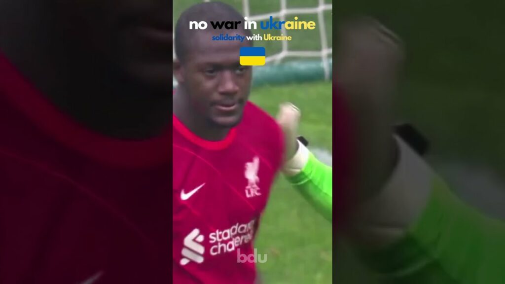 🇺🇦 The Rock Ibrahima Konaté 💪 | #nowarinukraine 🇺🇦 #shorts #youtubeshorts #konaté #football #fy