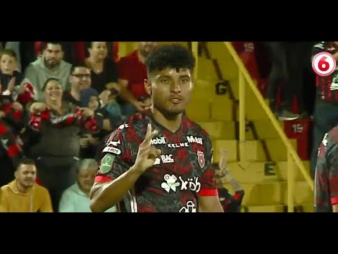 Johan Venegas superó la cantidad de goles que hizo en todo el torneo pasado en 8 juegos