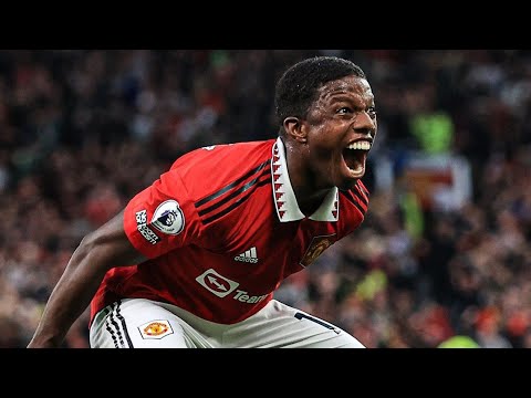 Tyrell Malacia vs Liverpool