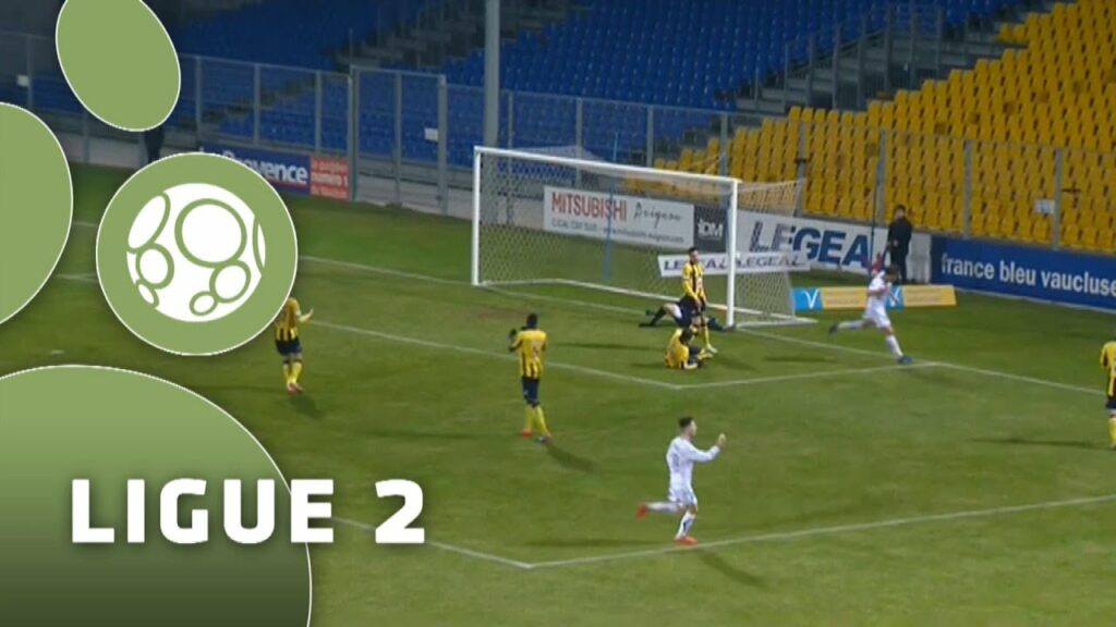 AC Arles Avignon - AJ Auxerre (2-4)  - Résumé - (ACA - AJA) / 2014-15