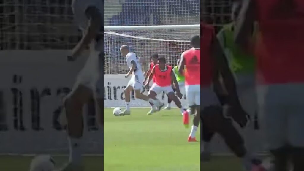 OMG 😲😱😲 Is it Federico Valverde??? #shorts