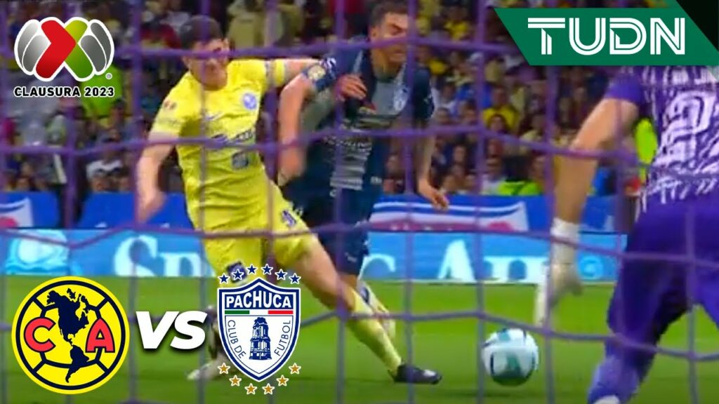 ¡PEDÍAN PENAL! Luis Chávez cae dentro del área | América 0-3 Pachuca | CL2023 - Liga Mx J10 | TUDN