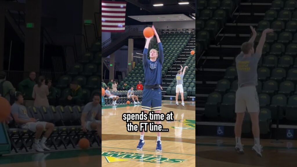 We Watched 7'5 Connor Vanover Warm Up For a Game...