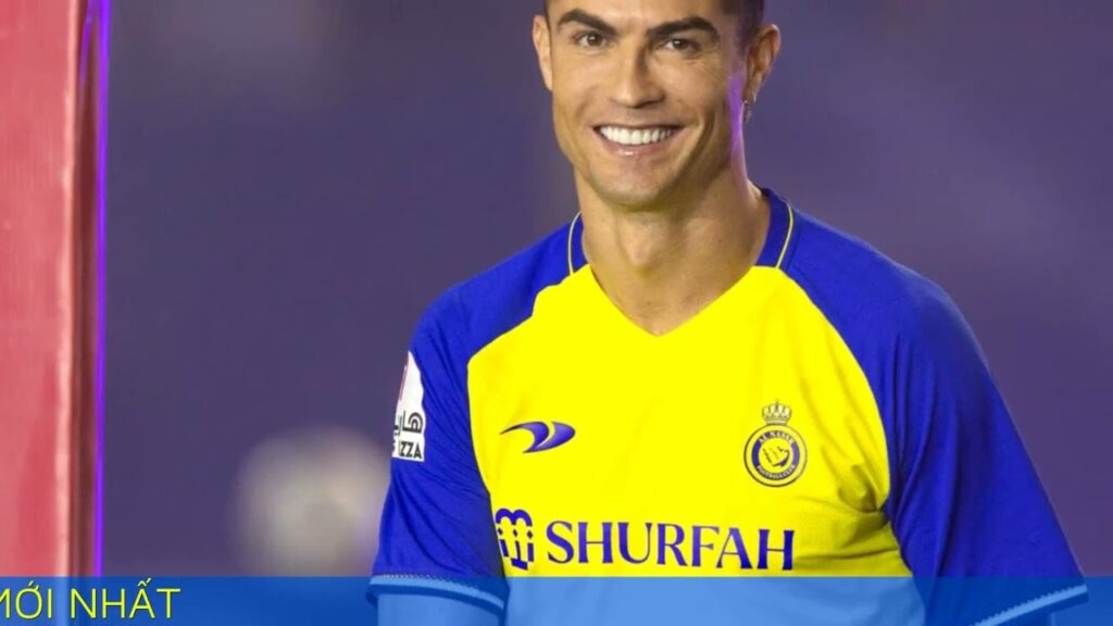 Ronaldo lập 'poker' cho Al Nassr