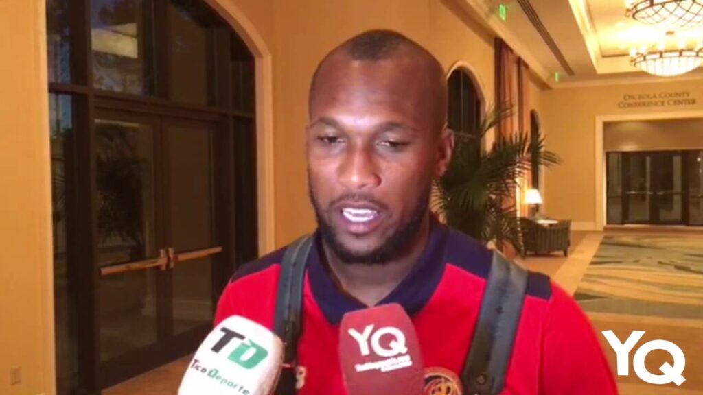 Kendall Waston: "En este momento la cabeza me da vueltas"