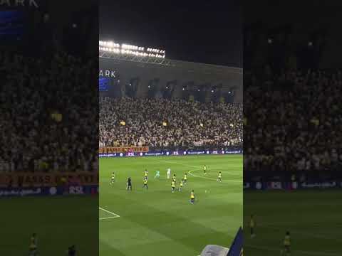 إحتفال نواف العقيدي بالهدف الأول من أمام مهاجم الباطن