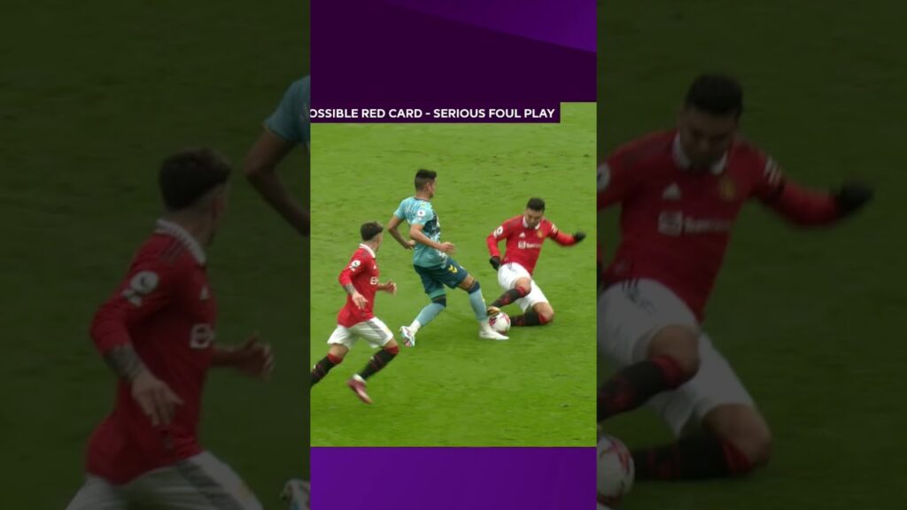 Casemiro sent off for second time this season! 🟥 Casemiro sent off for second time this season! 🟥