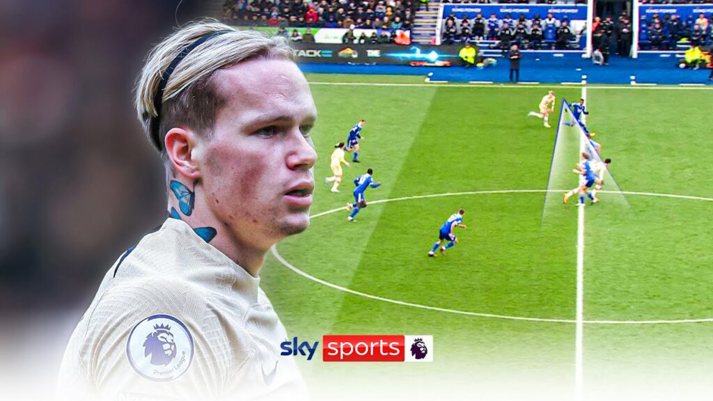"He's NOT at the level he can reach!" 📈 | Mykhailo Mudryk performance vs Leicester City