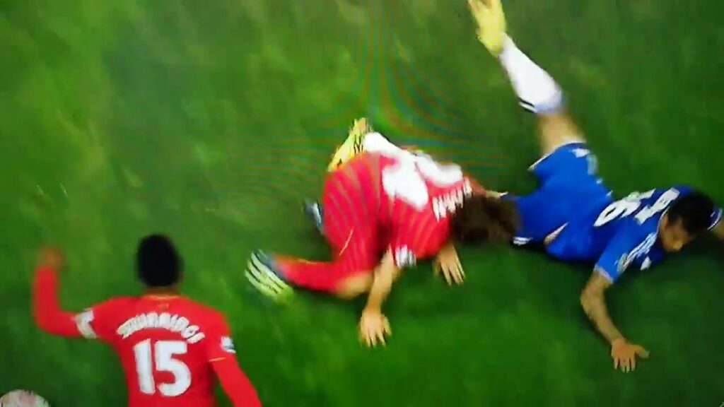 Joe Allen vs Kenedy Fight ~ 1 1 Liverpool vs Chelsea 51116
