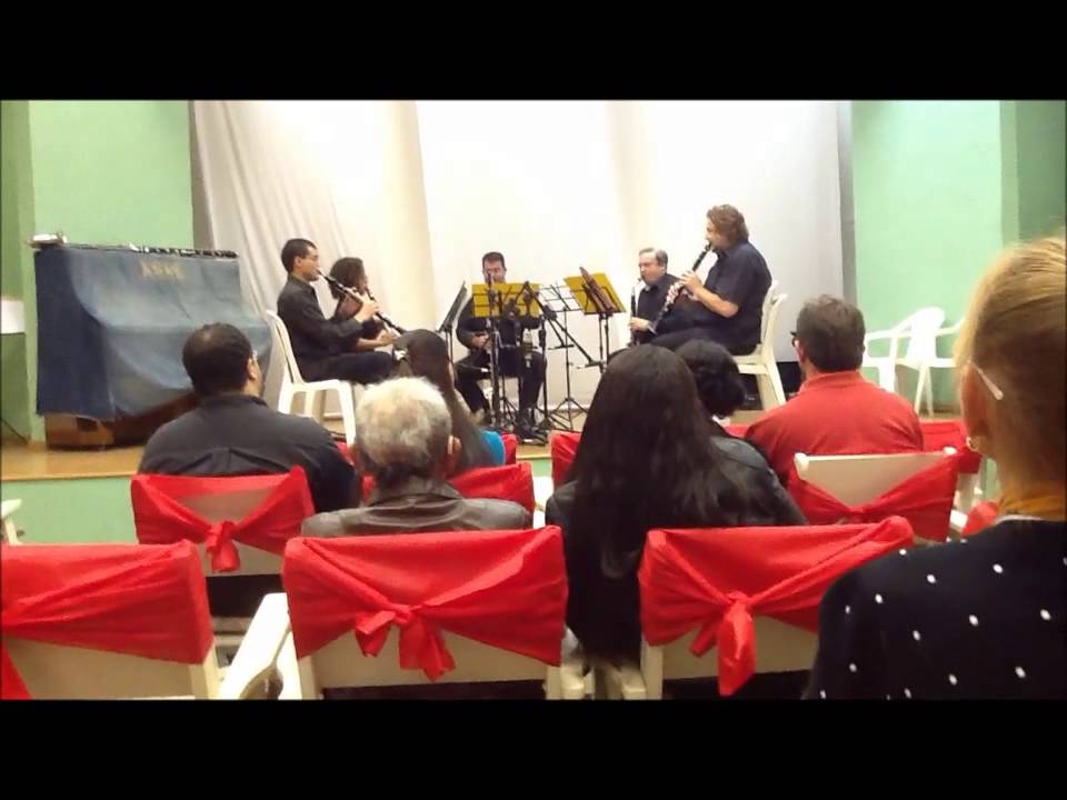 Brahms Quinteto Opus 115 - FINALE - Arranged by Robert Rainford