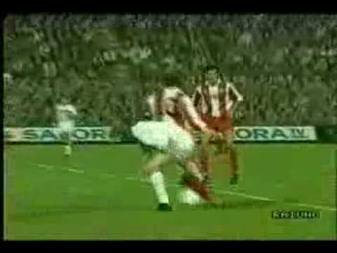 Amazing Dribbles!!! Dragan Stojkovic