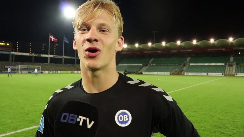 Oliver C efter debutkampen