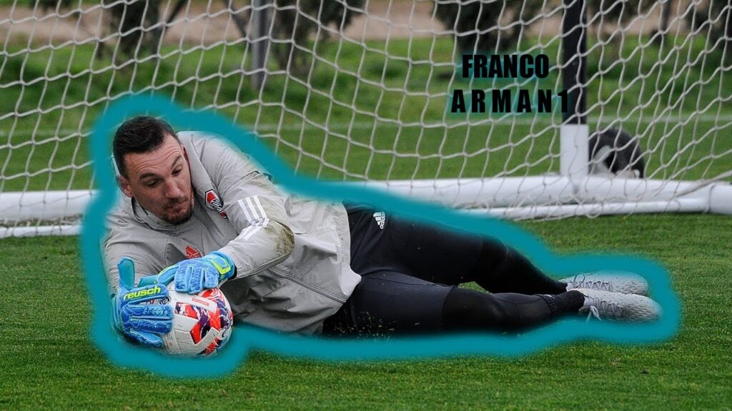 FRANCO ARMANI 'insomnio' CANCION ATAJADAS 2022