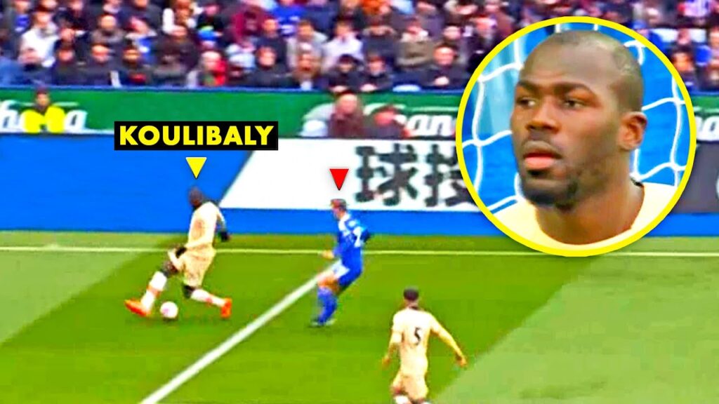 π₯π± What is he doing? Koulibaly fools everyone and ends up with an unexpected assist π₯π± What is he doing? Koulibaly fools everyone and ends up with an unexpected assist