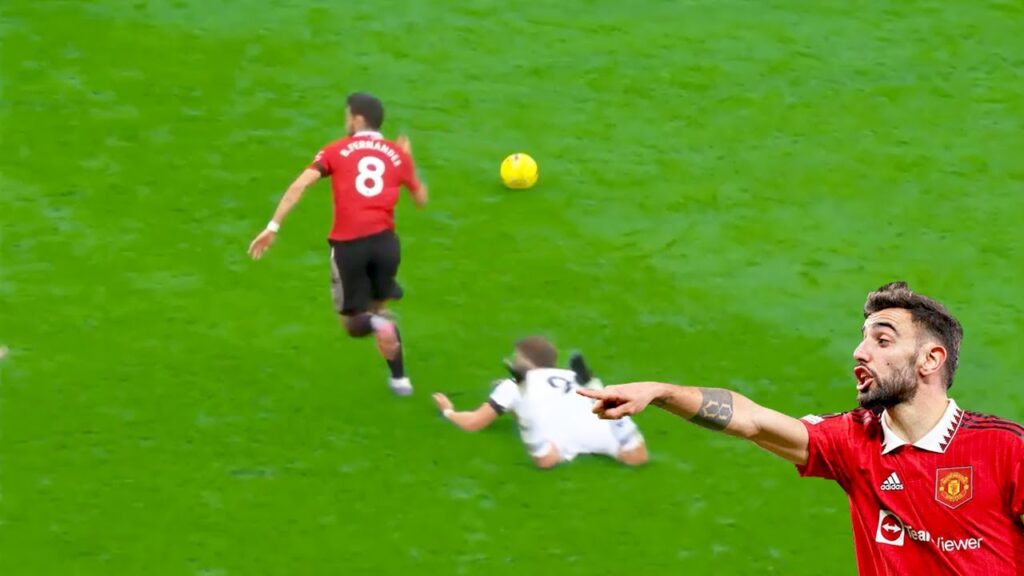 Bruno Fernandes Just Plays Beautiful Football..