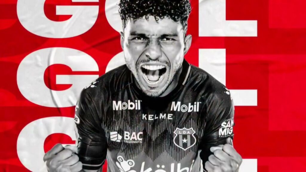 Doblete de Johan Venegas…Alajuelense 3-2 Cartaginés.