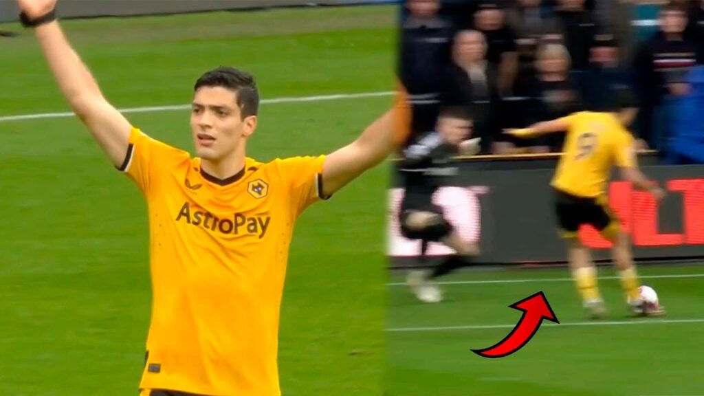 Raúl Jiménez vuelve a ser titular