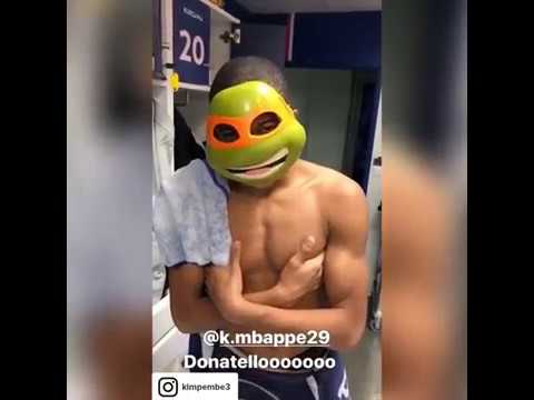 Thiago Silva gets Kylian Mbappe a Michelangelo ninja turtles mask for his Birthday #shorts